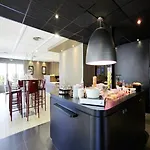 Otel Campanile A9/a75 3*