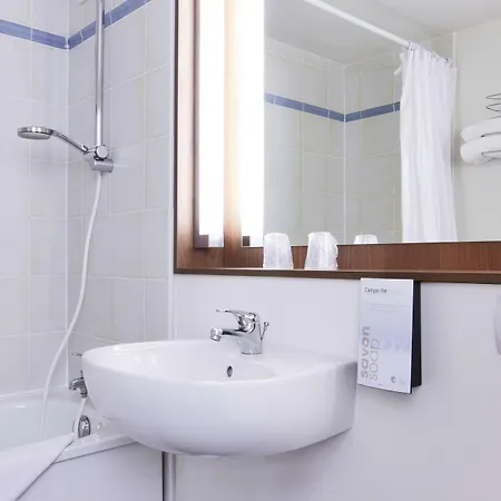 Hotel Campanile A9/a75 3*