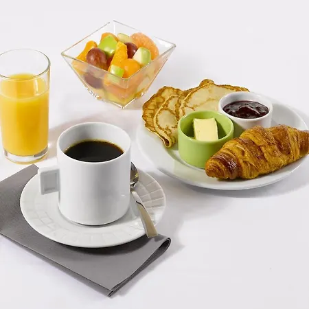 Campanile A9/a75 Hotel