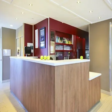 Hotel Campanile A9/a75